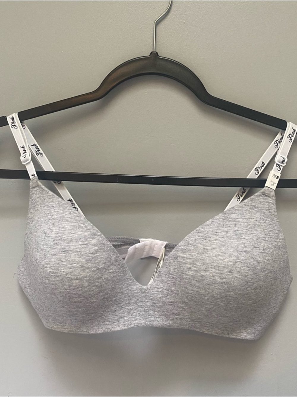 PINK Victoria's Secret Wear Everywhere Wireless Push-Up Bra Gray